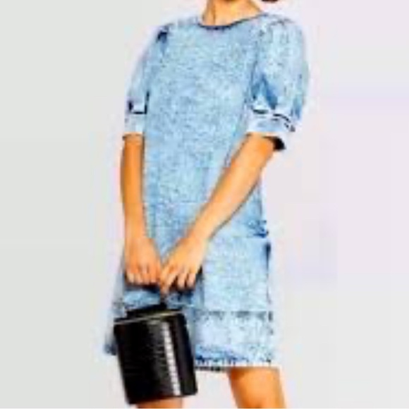 Who What Wear Dresses & Skirts - Who What Wear Denim Puff-sleeved Mini Dress Dark Acid Wash Pockets Womens 2X EUC